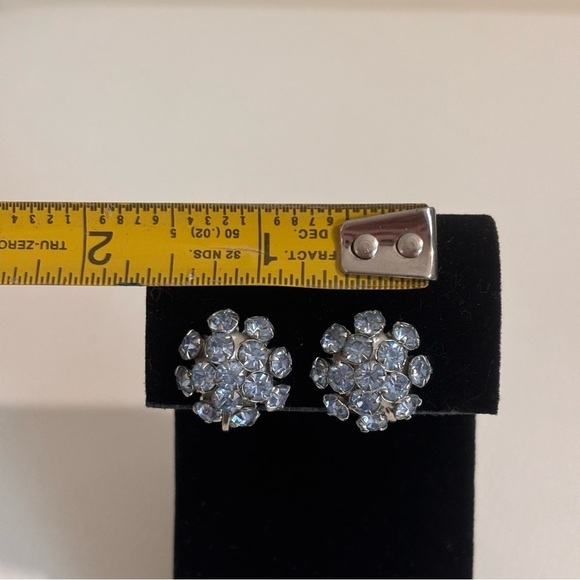 Blue Rhinestones crystal vintage screw back earrings - Picture 6 of 6